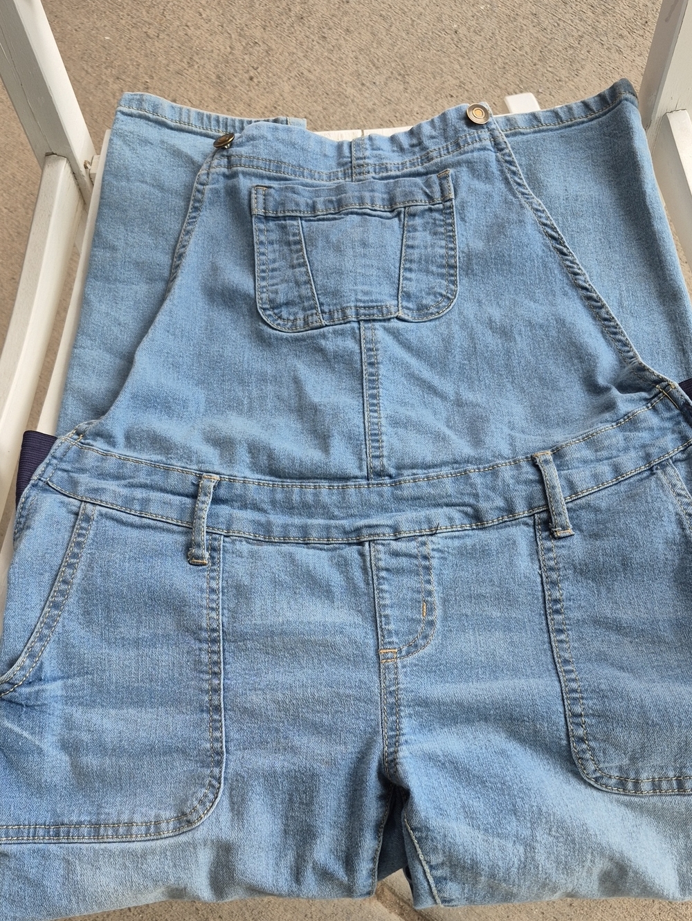 Planet Motherhood Light Blue Denim Overalls Size Small